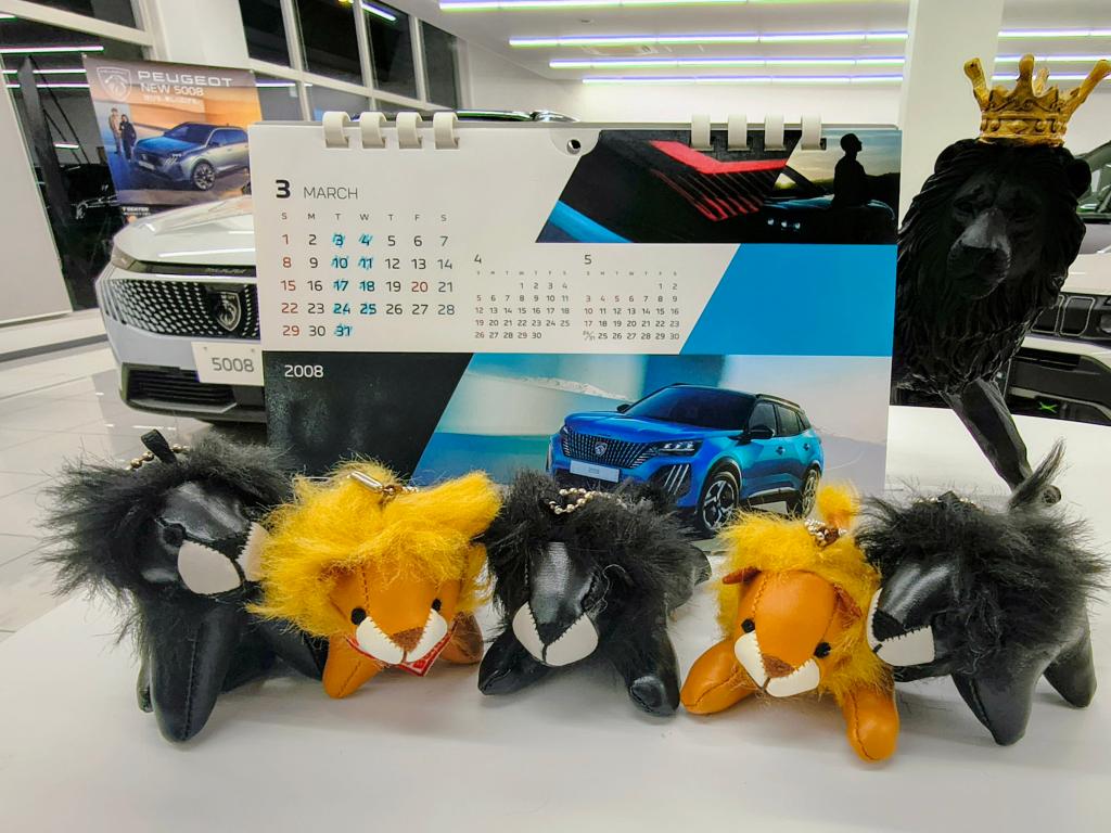 プジョー足立！　3月営業日のご案内！