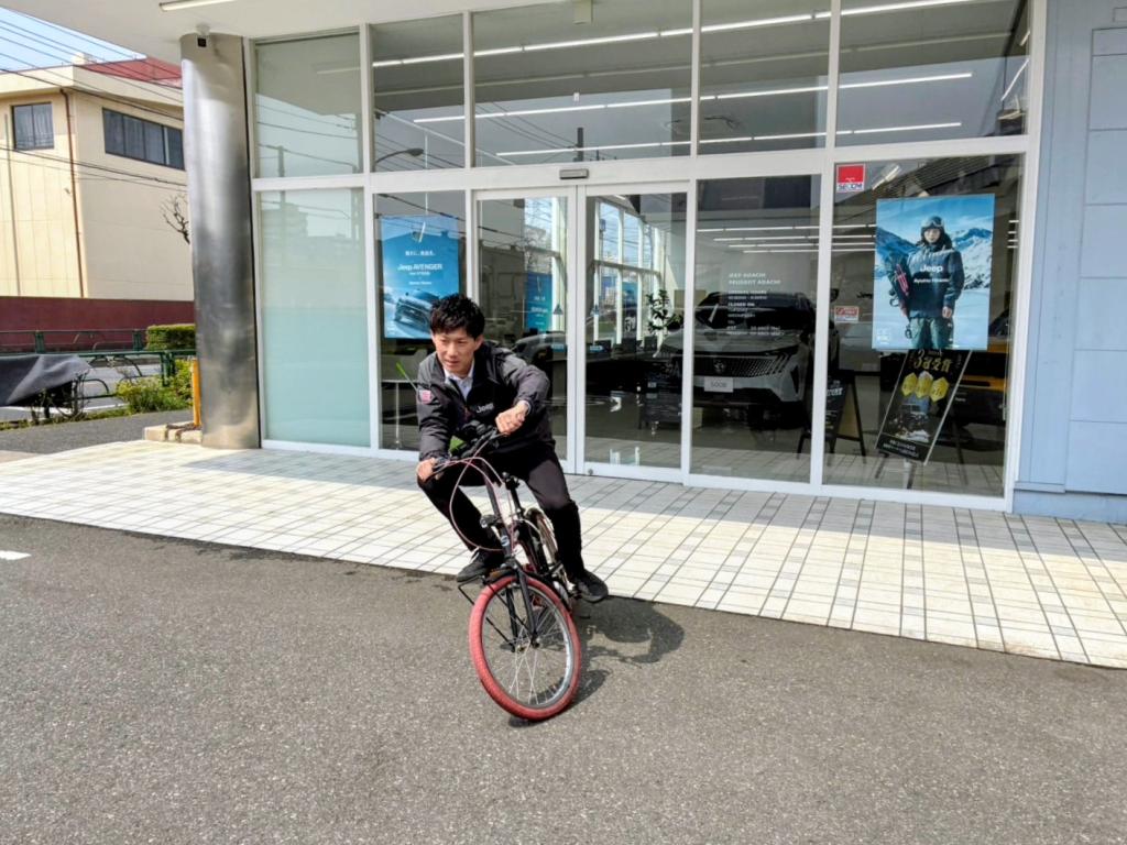 プジョー足立！4月営業日のお知らせ！！！