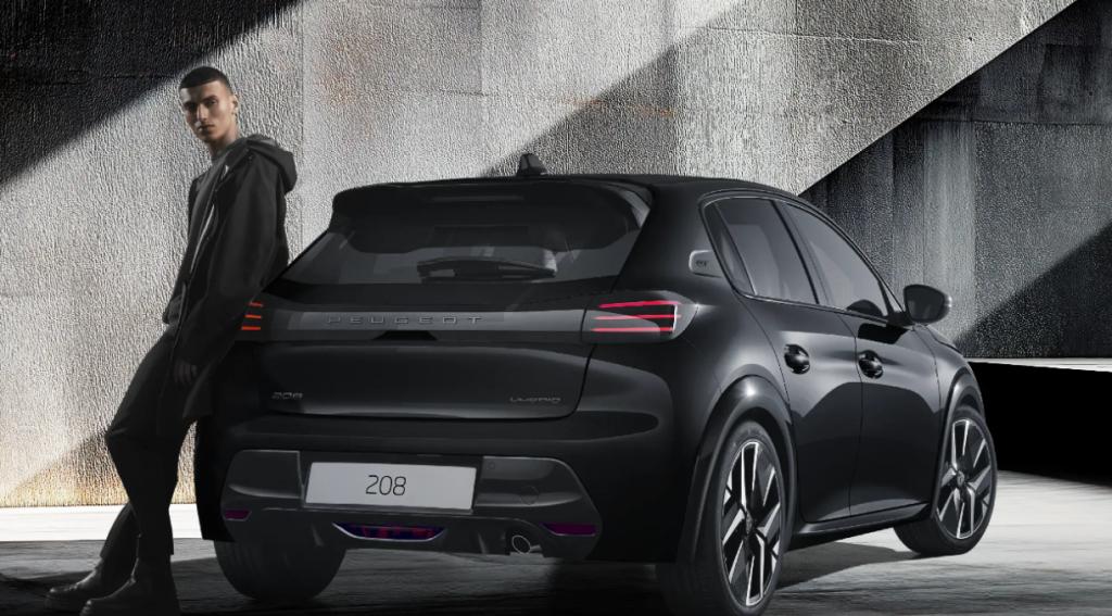 特別仕様車 208 Black Edition🐈‍⬛✨